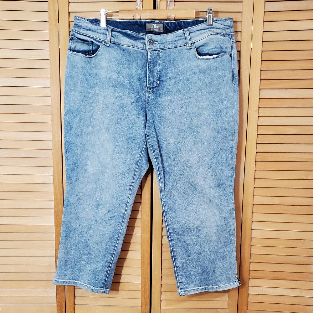 Chico's So Slimming Cropped Jeans Size 2.5 (14) - Picture 1 of 5